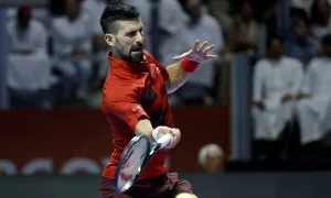Djokovic tiến gần ATP Finals
