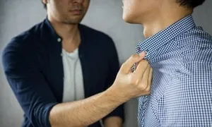 Bạn thân nổi khùng vì tôi cho vay 300 triệu nhưng đòi nợ trước hạn Bạn thân nổi khùng vì tôi cho vay 300 triệu nhưng đòi nợ trước hạn
