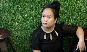 Bà chủ nhà hàng 'chỉ phục vụ khách nước ngoài' bị bắt Bà chủ nhà hàng 'chỉ phục vụ khách nước ngoài' bị bắt