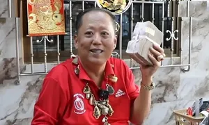 Treo thưởng cho người tát nhân tình của con trai