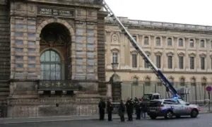 Bộ trưởng Pháp thừa nhận thất bại an ninh trong vụ trộm ở bảo tàng Louvre