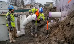 Gen Z Mỹ ngày càng chuộng làm công nhân